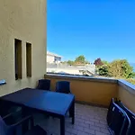 Pe-05b By Interhome * بسكييرا ديل غاردا