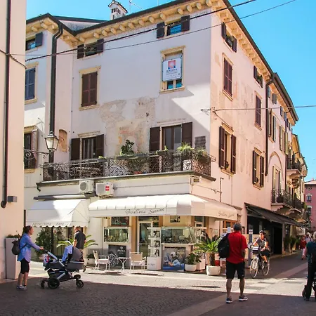Pe-05b By Interhome * Peschiera del Garda